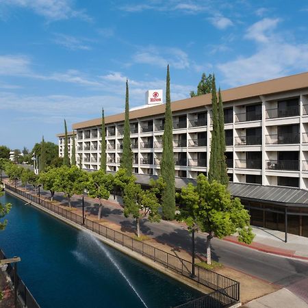 Hilton Stockton Hotel Exterior foto